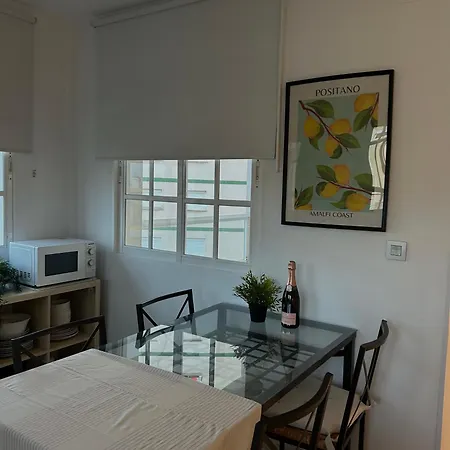Mediterranean Near The With Seaview, Pool & Balcony * Benalmádena