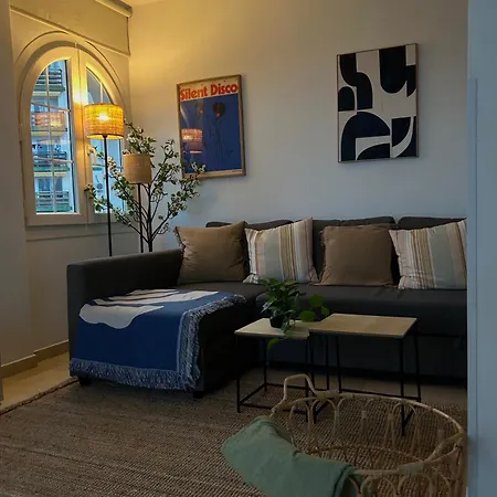 Apartament Mediterranean Near The With Seaview, Pool & Balcony